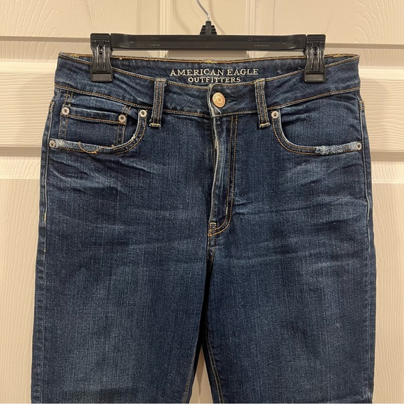 American Eagle Women’s Vintage Hi-Rise Ankle Jeans Size 6 Dark Blue Denim - Picture 3 of 10